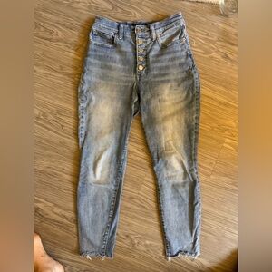 Lucky Brand High Rise Blue Jeans with Vintage Fade